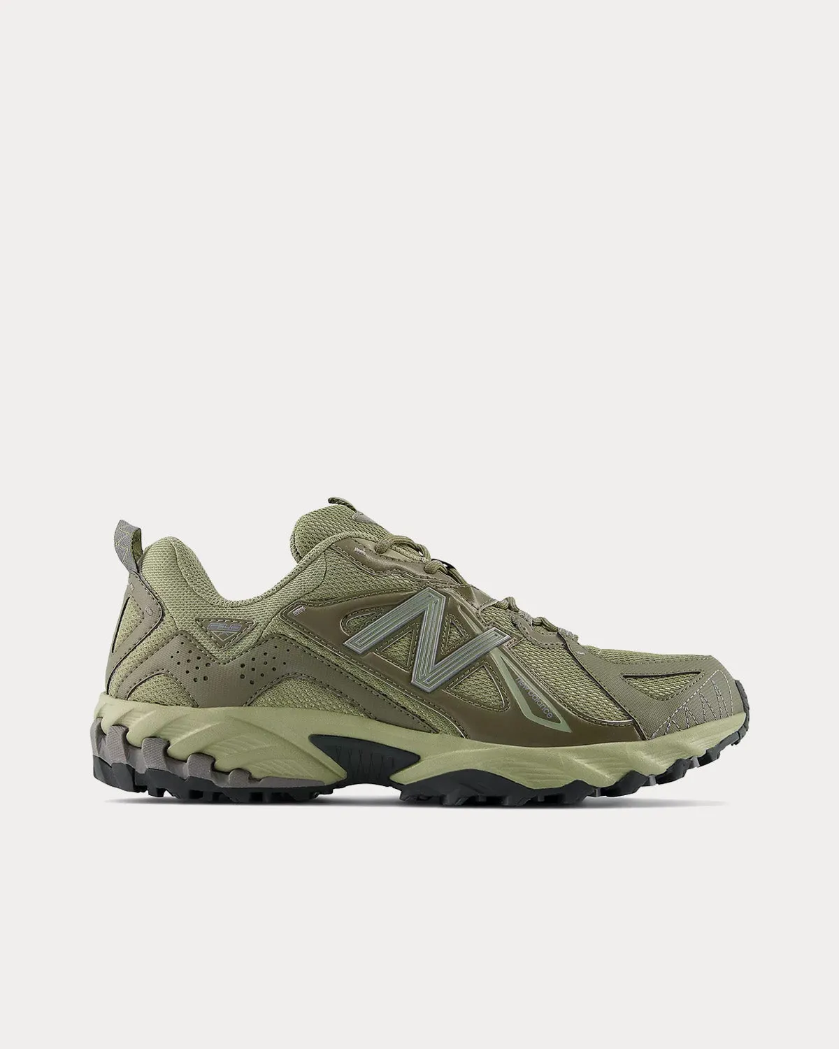 610v1 Dark Camo / True Camo / Mindful Grey Low Top Sneakers