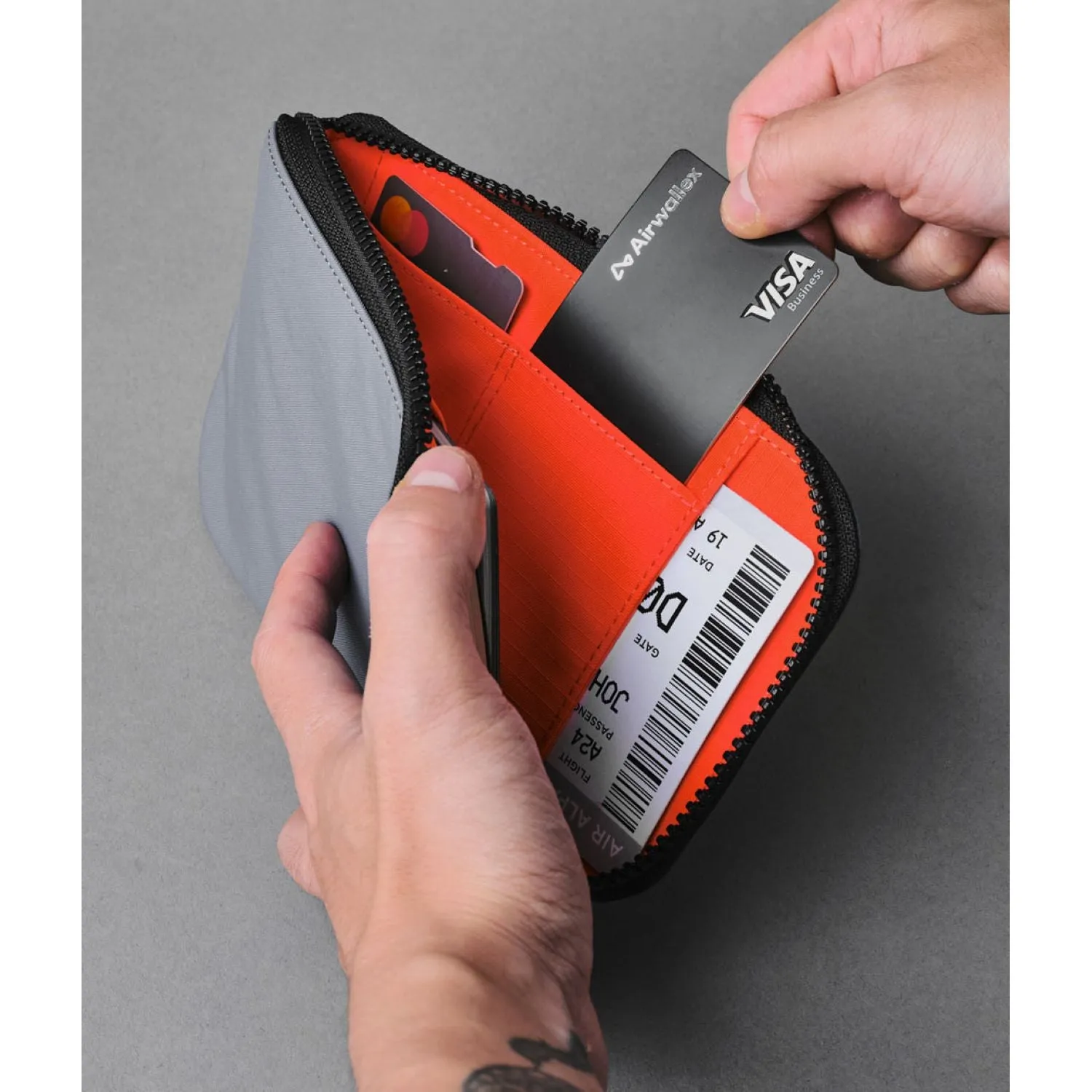 ALPAKA Zip Travel Wallet
