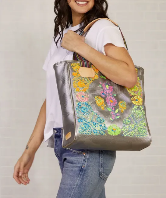 Consuela - Classic Tote - Kylie Metallic