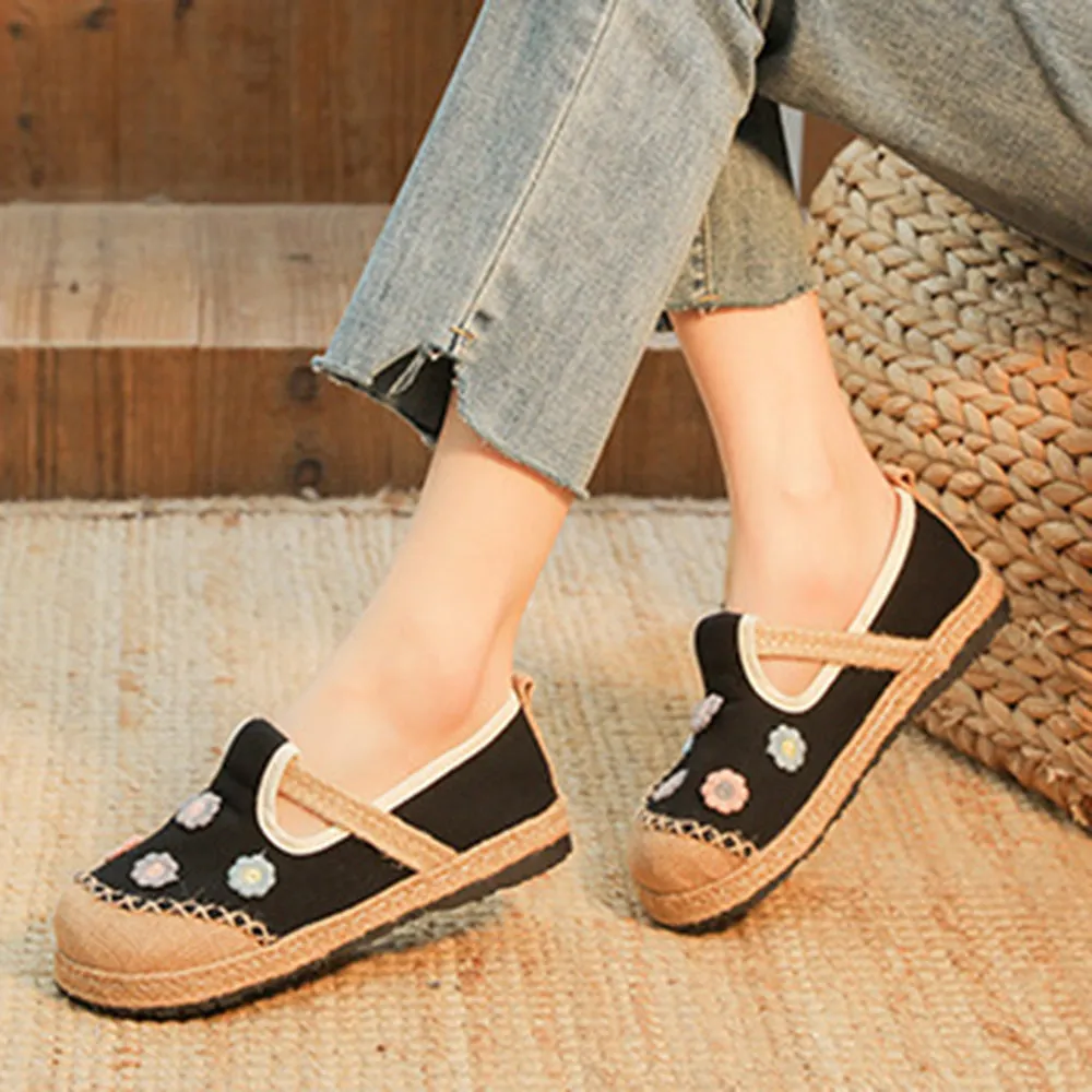 Ethnic Style Cotton Linen Embroidered Shoes