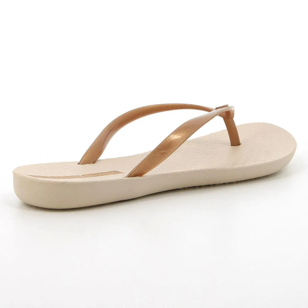 Ipanema Thong Slip On Sandal - Beige