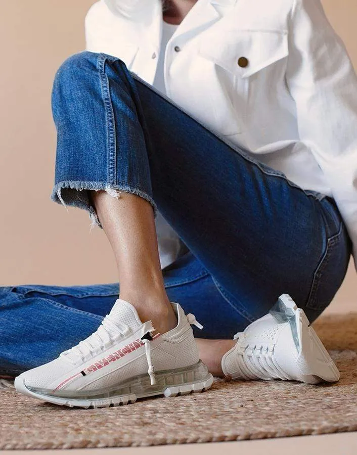 Spectre Low Runner Sneaker